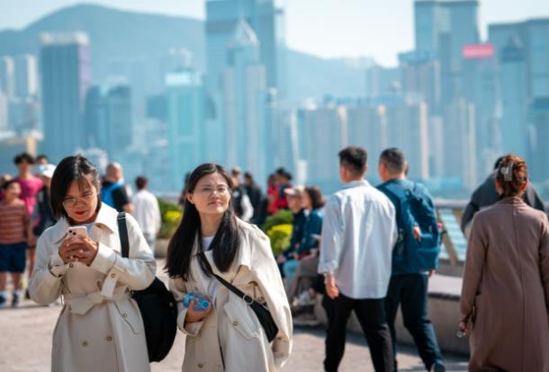 Hong Kong sees surge in visitors during the Dragon Boat Festival three-day holiday